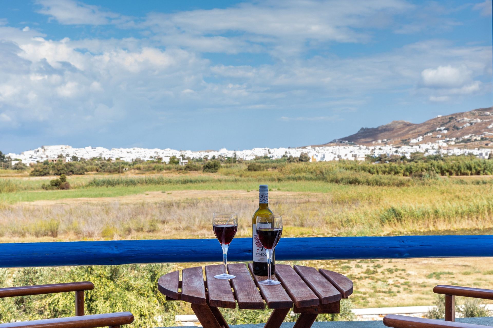 Studio with Garden View and furnished balcony at Surfer Paradise Naxos